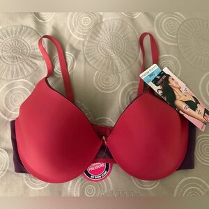 Maidenform NWT Smooth T-Shirt Bra - 07219 - Berry Red with Purple Accents